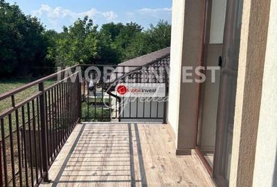 Casă cu 4 camere cu Teren 230 Mp în Lipoveni - 6