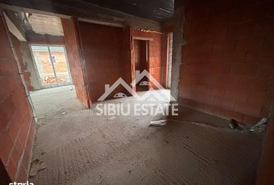 Casă cu 4 camere cu Teren 500 Mp în Central - 5