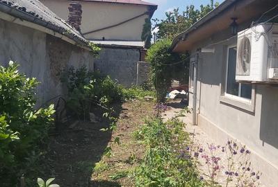 Casă cu 3 camere cu Teren 253 Mp în Industriilor - 5