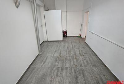 Spațiu comercial, de 40 mp, în Orizont - 3