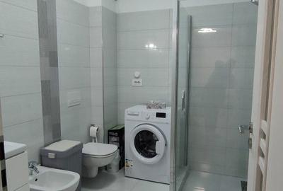 Apartament cu 2 camere semidecomandat în Micro 17 - 3