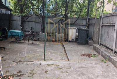 Casă cu 2 camere cu Canalizare în Centrul Civic - 13