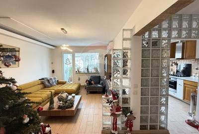 Apartament cu 3 camere semidecomandat, mobilat în Apărătorii Patriei - 2