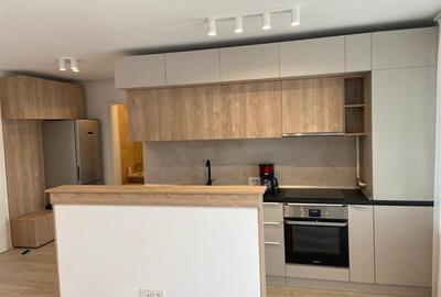 Apartament cu 2 camere decomandat în Tractorul - 9