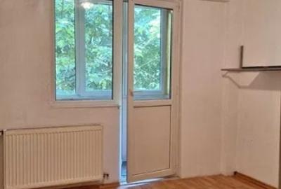 Apartament 3 camere - CENTRALA PROPRIE - ETAJ 1 - langa MEGA MALL - 3