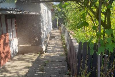 Casă cu 4 camere în Axintele - 3