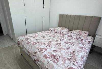 Apartament cu 2 camere decomandat în 1 Mai