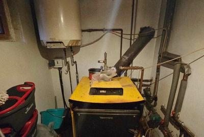 Casa/Pensiune,doua imobile intr-unul singur de vanzare, Valea Bratcu - 2