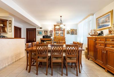 Vanzare vila | 7 camere | 530mp | Mogosoaia | piscina | garaj - 23