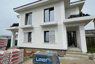 Duplex cu 4 camere în Moșnița Nouă