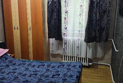 Apartament 2 camere decomandat circular, Podu Ros, etaj 1 - 3