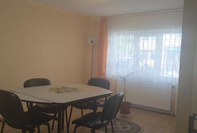 Apartament cu 3 camere decomandat, mobilat în Bahne - 2