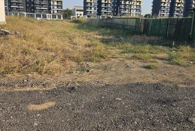 Veterani / 500 mp / colt /deschidere 20/25/ utilitati in zona