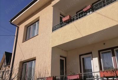 Casă cu 6 camere în Central - 13