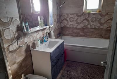 Casă cu 3 camere în Valu lui Traian - 4