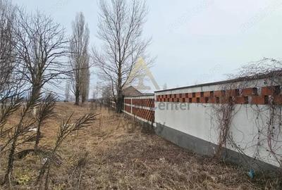 Teren de 57662 mp, în Popeni - 14