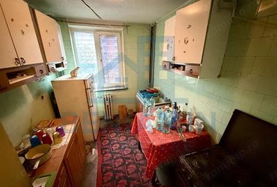 Apartament cu 3 camere semidecomandat în Calea București - 5