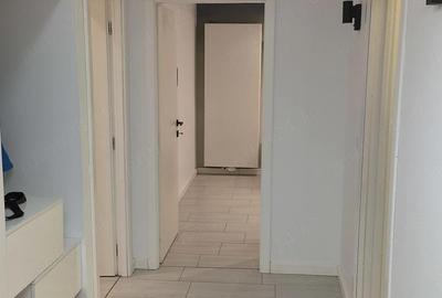 Apartament cu 4 camere decomandat în Central - 10