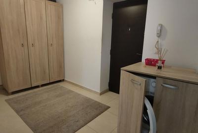 Apartament cu 2 camere semidecomandat în Exterior Vest