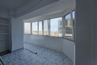 Apartament zona Victoria,3 camere decomandat - 4