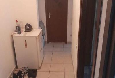 De vanzare Apartament 3 camere, Piata Resita, Berceni, sector 4 - 2