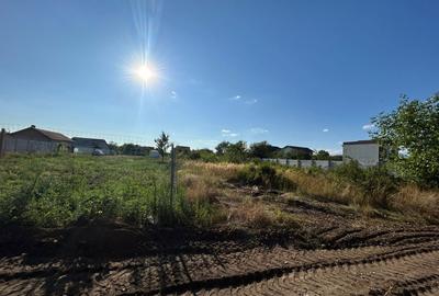 Teren Construcții intravilan de 697 mp, în Periferie