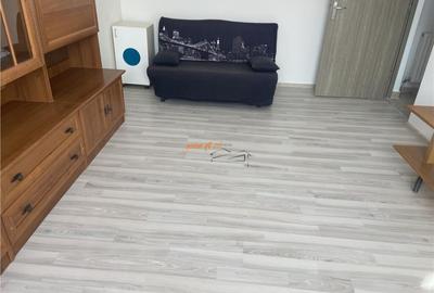 Garsoniera de inchiriat , cartier Sud , decomandata 37 mp , - 1