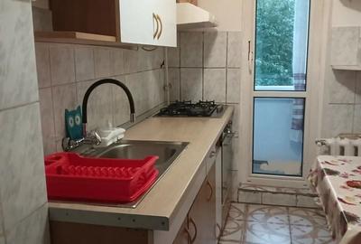 Apartament cu 2 camere decomandat în Astra - 3