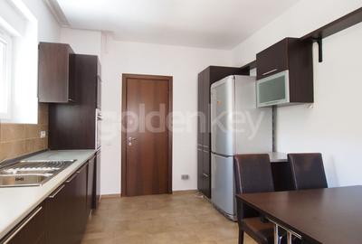 Apartament cu 3 camere decomandat, mobilat în Herăstrău - 6