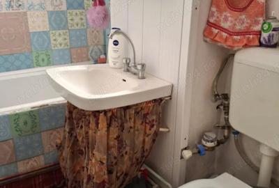 Apartament 3 camere decomandat etaj 1 - 2