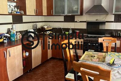 Casă cu 6 camere cu Teren 447 Mp în Lăpuș - 1