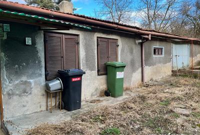 Casă cu 4 camere cu Teren 8808 Mp în Simeria Veche - 1