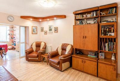 Apartament cu 3 camere decomandat în Gară - 2