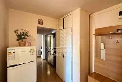 Apartament cu 3 camere, decomandat, zona Lipovei - 6