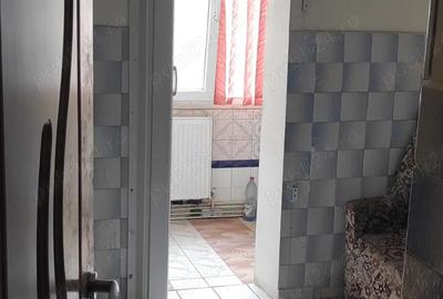 Vand Apartament 3 Camere Micro 6 - 6