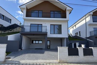 Casă cu 4 camere în Feleacu - 8