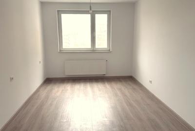 Apartament cu 3 camere decomandat în Astra - 7