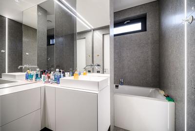 Duplex cu 4 camere cu Canalizare în Andrei Mureșanu - 13
