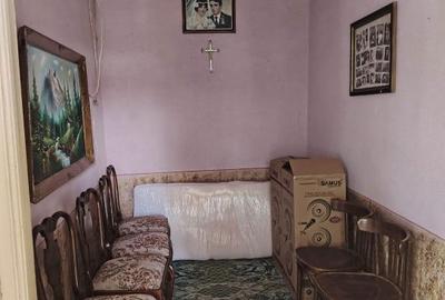 Casă cu 4 camere cu Teren 741 Mp în Podari