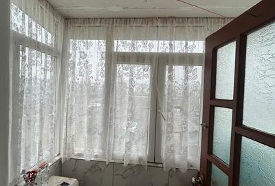 Apartament cu 2 camere semidecomandat în Podu Roș - 6