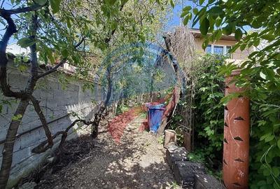 Teren de 371 mp, în 1 Mai - 9