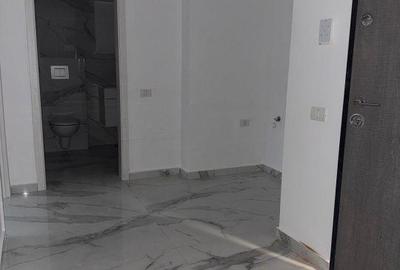 Garsonieră decomandată în Central - 2