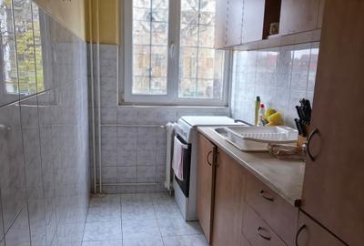 Etaj 1 Zona Dacia - liber + boxa - 8