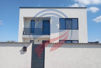 Casă cu 5 camere cu Teren 345 Mp în Vela - 8