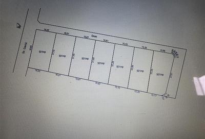Teren intravilan de 500 mp, în Nazna - 6