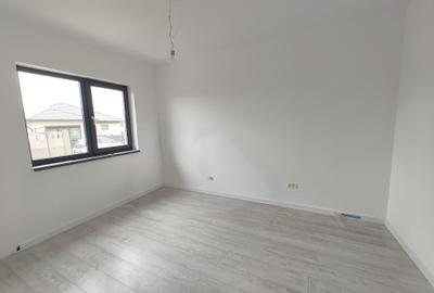 Casă P+E modernă  -  3 dormitoare  -  2 băi  -  347 mp teren - 11