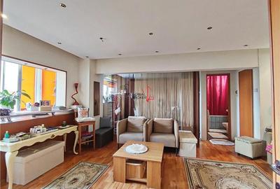 Calea Mosilor,  et.4/8, la 8 min de metrou OBOR - 2