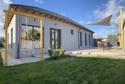 Spațiu comercial, de 75 mp, în Corbu - 2