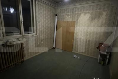 Apartament cu 4 camere semidecomandat în Decebal - 2