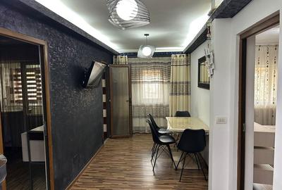 Apartament cu 3 camere decomandat în Central - 1